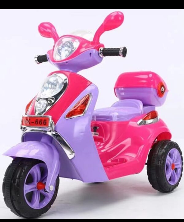 Kids Tricycle Scooter (Age 2-5years) - Image 2
