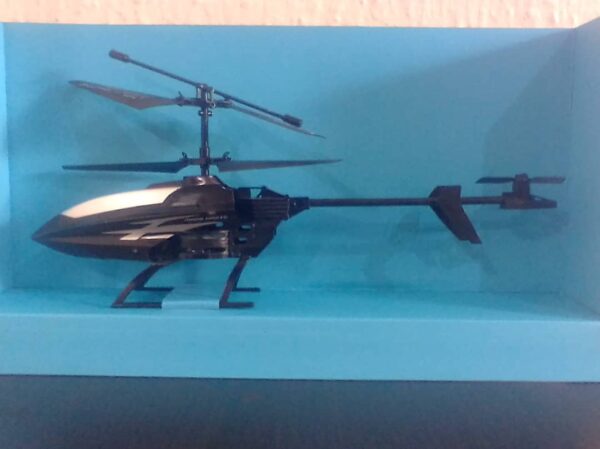 Helicopter - Image 2