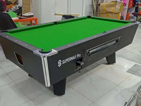 8Feet Billiard/ Pool Table with Coin